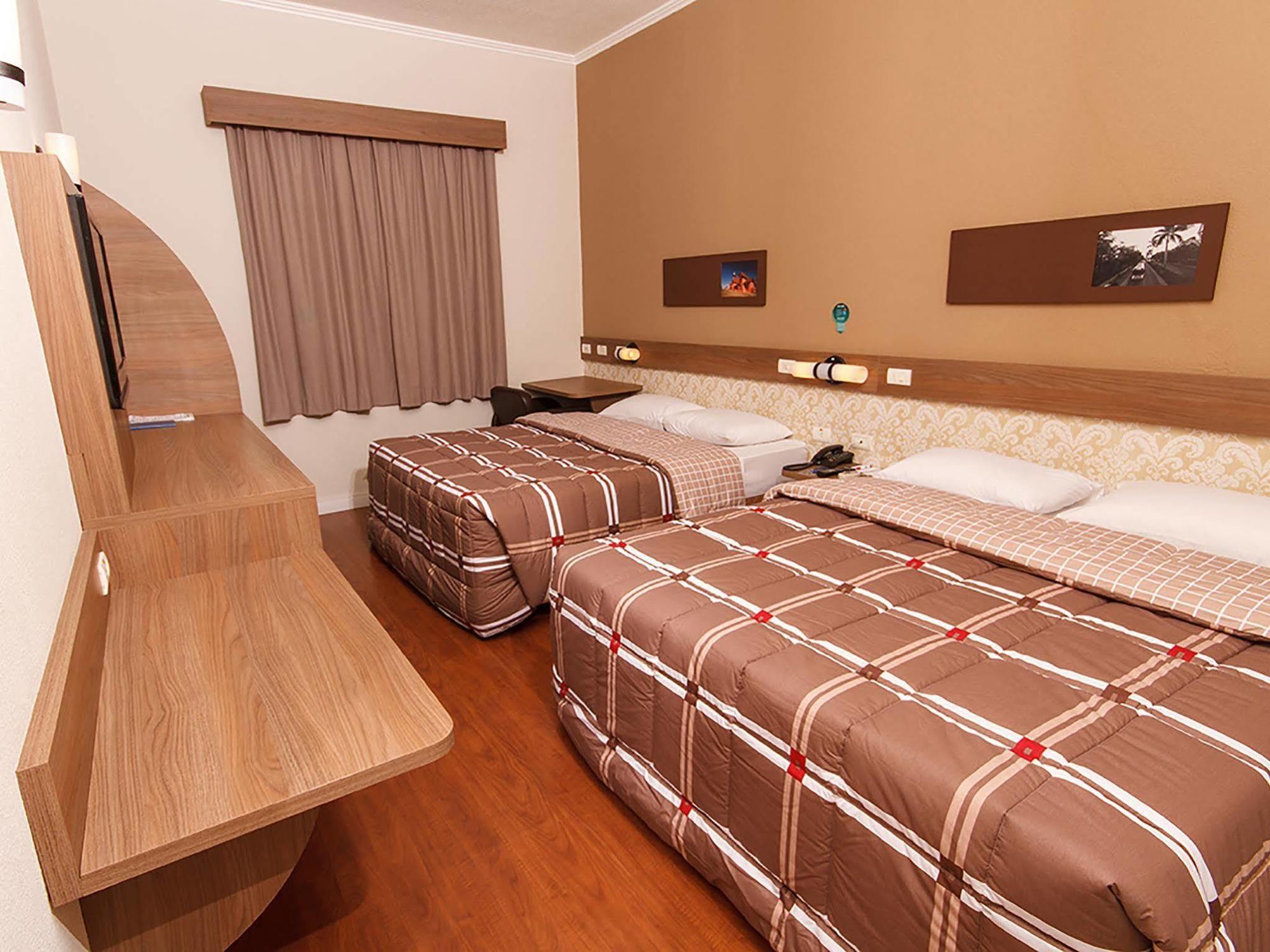 Hotel 10 Joinville Exterior photo